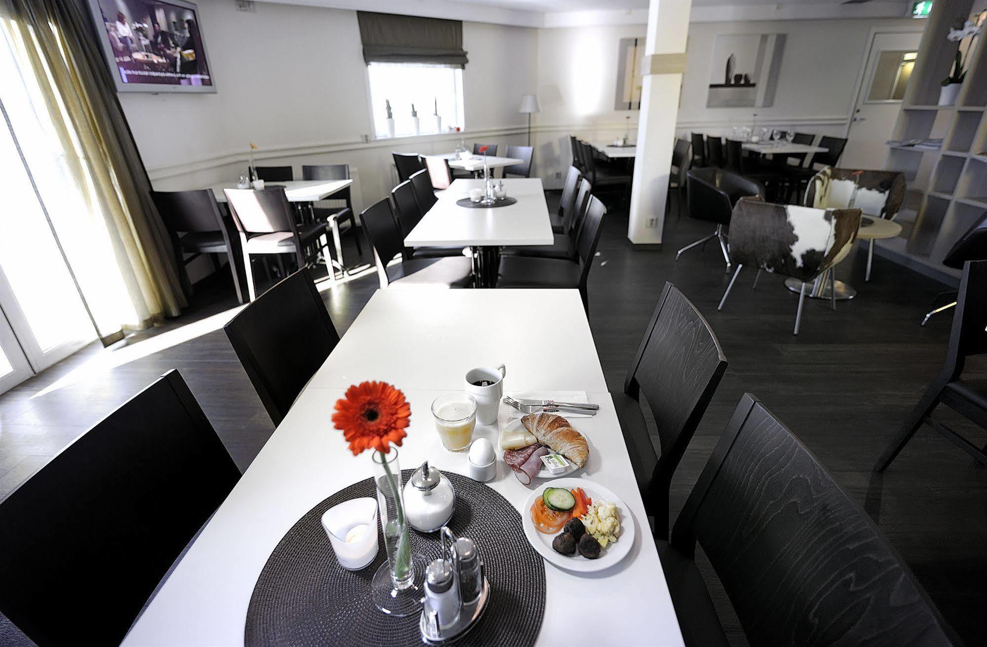 Good Morning Moelndal Hotel Ngoại thất bức ảnh